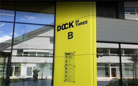 DOCK 3