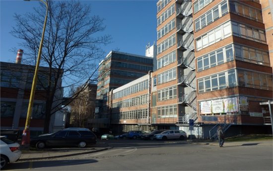 Zlín 32nd building - Multifunctional bui